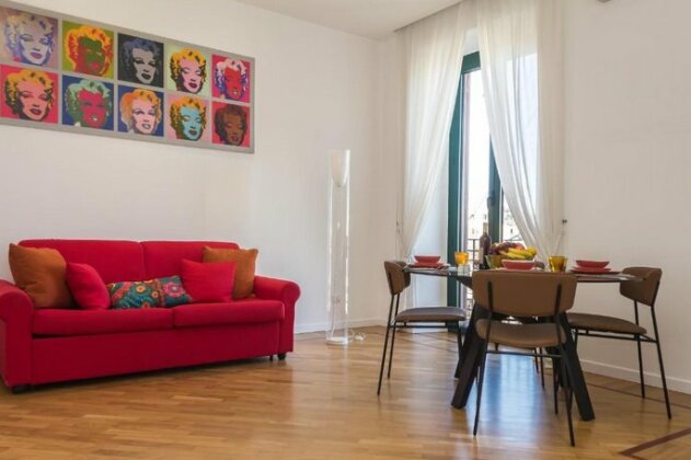 Bright stylish renovated flat near Villa Borghese