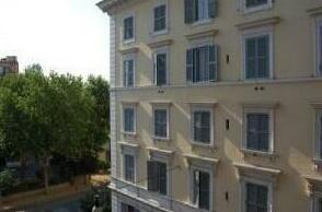 Bright Trastevere Apartment Hov 51568
