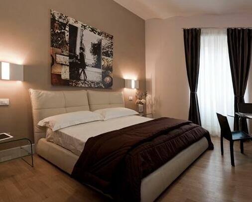 Cardilli Luxury Rooms - Photo3
