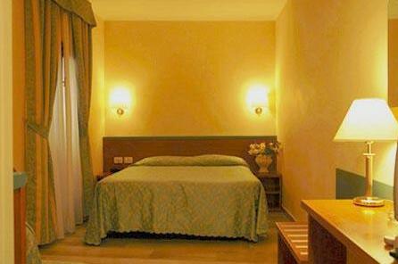 Center 1-2-3 Hotel Rome - Photo3