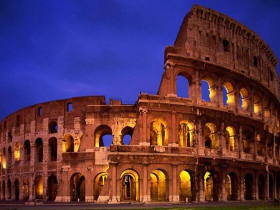 Charming Colosseo