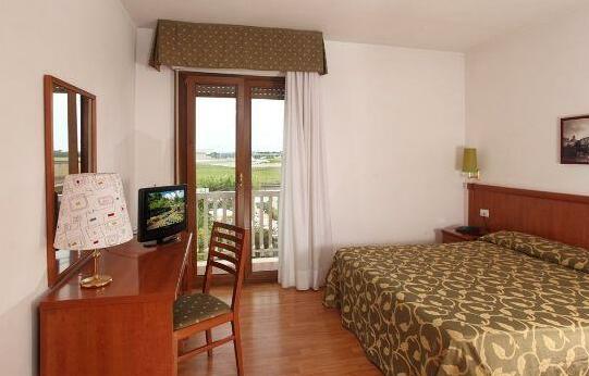 CiampinoHotel - Photo2