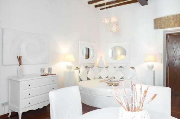 Colosseo Luxury Apartment Rome - Photo2