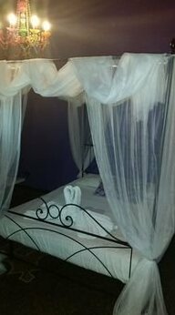 Colosseo Royal Apartment - Photo2