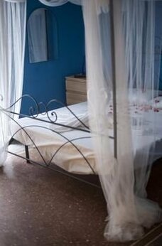 Colosseo Royal Apartment - Photo4