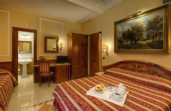 Comfort Hotel Bolivar - Photo4