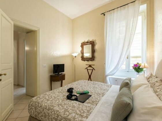 Five Rooms Rome Guesthouse - Photo3