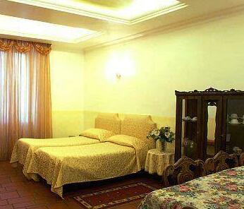 Francesco House Bed & Breakfast Rome