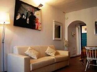 Genovesi Apartment Rome - Photo4