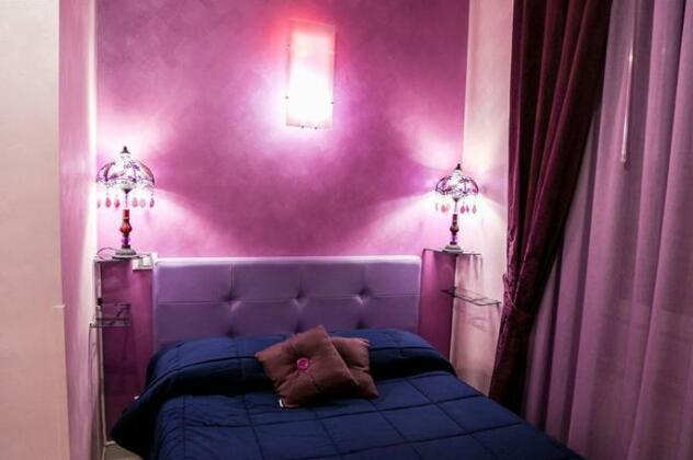 Holidays Rooms Rome - Photo4