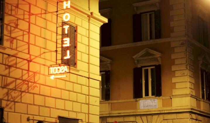 Hotel Ascot Rome - Photo2