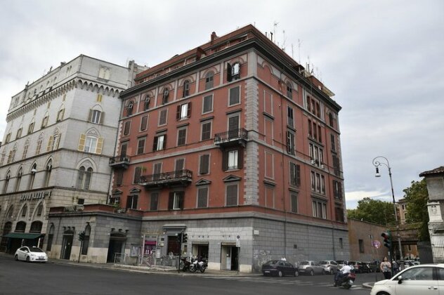 Hotel Augustus Rome