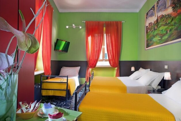 Hotel Colors Rome - Photo5