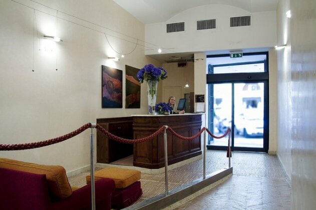 Hotel Columbia Rome - Photo2