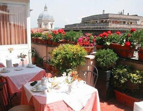 Hotel Doria Rome - Photo5