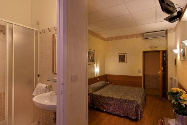 Hotel Julia Rome - Photo3