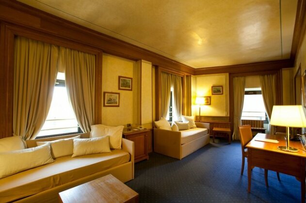 Hotel Londra & Cargill - Photo2