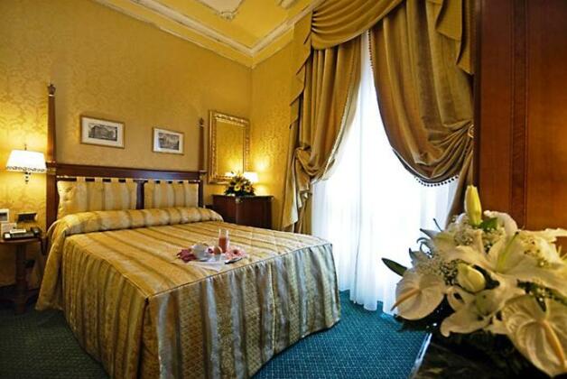 Hotel Manfredi Suite in Rome