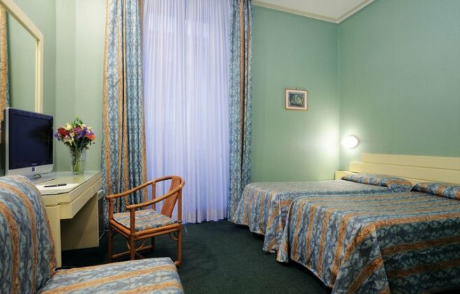 Hotel Patria Rome - Photo5