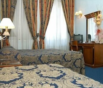 Hotel Silva Rome - Photo4