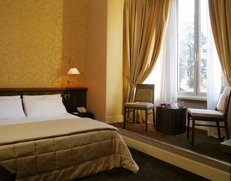 Hotel Villa Torlonia - Photo2