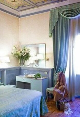 Hotel Zara Rome - Photo4