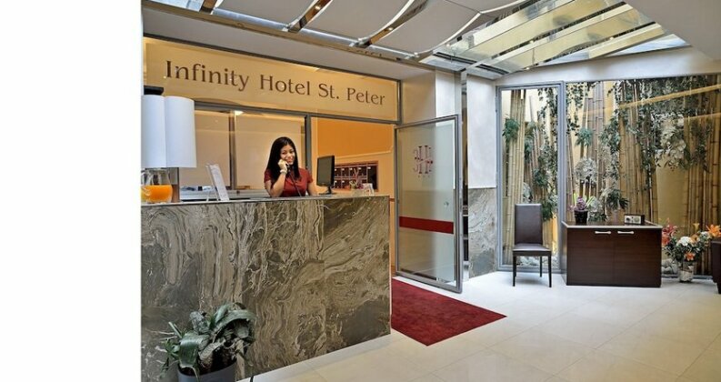 Infinity Hotel St Peter - Photo3