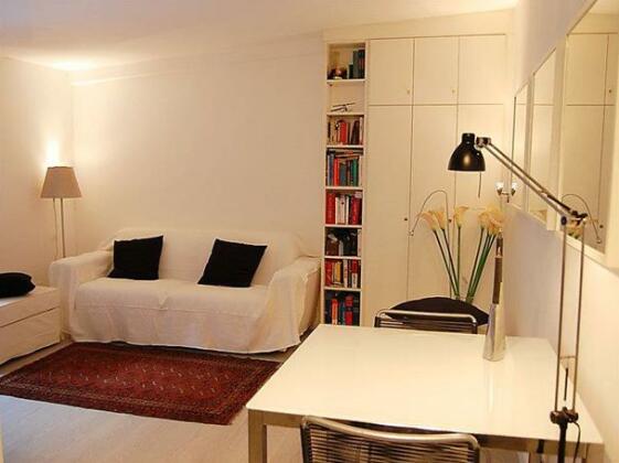 Interhome - Colosseo Terrace - Photo5