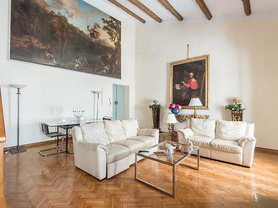 Interhome - Palazzo Lancellotti Luxury - Photo3