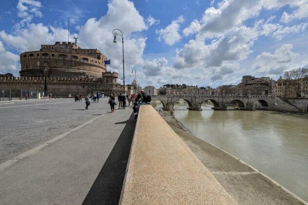 Juliet In Rome 1