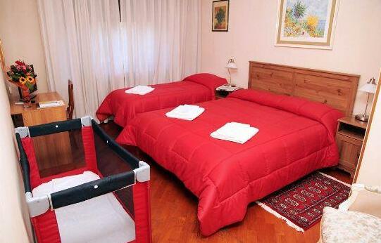 Kosher B&B The Home in Rome
