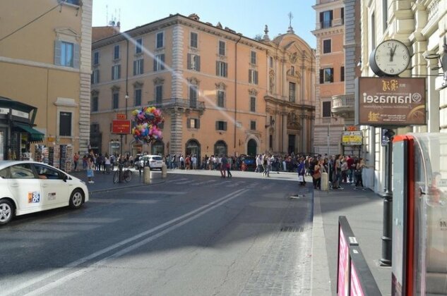 Leoncino 36 Apartments in Rome