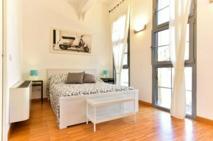 Libetta 8pax Apartment with Parking