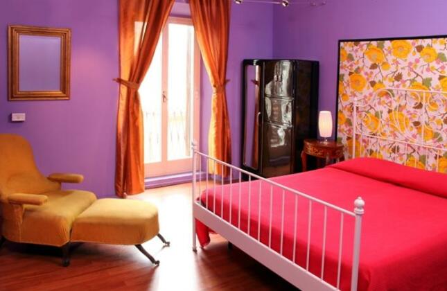 Luxury Rooms Resort Rome - Photo4