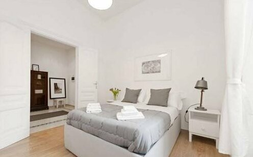 Luxury Spagna Apartments - Photo3