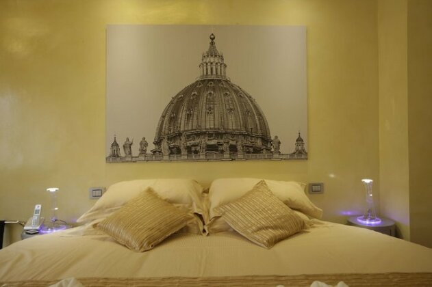 Myrome Vatican - Photo5