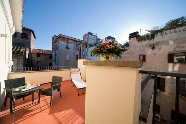 Navona Palace Luxury Inn - Photo4