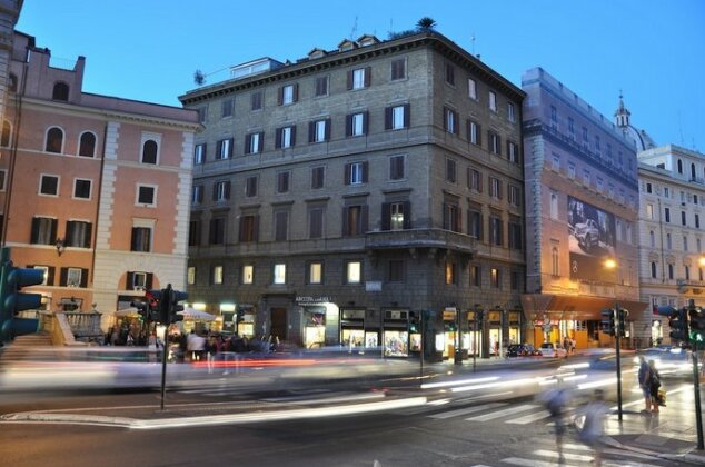 Navona Rooms