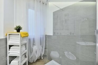 New Romantic Trastevere Apartment - Photo3