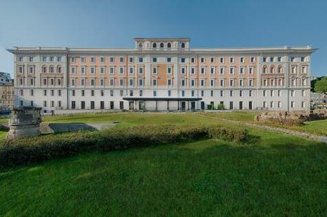 NH Collection Palazzo Cinquecento - Photo2