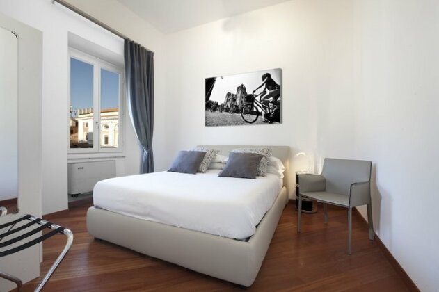 Oriana Suites Rome - Photo4