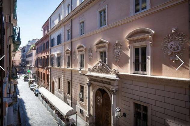 Piazza di Spagna Holiday Home