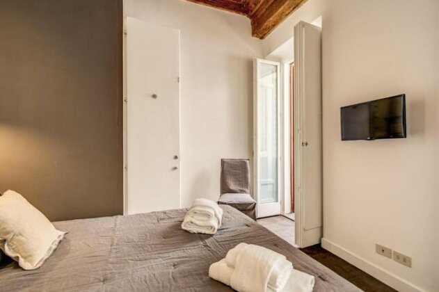 Piazza Farnese exclusive view 2 bedroom en suite - Photo5