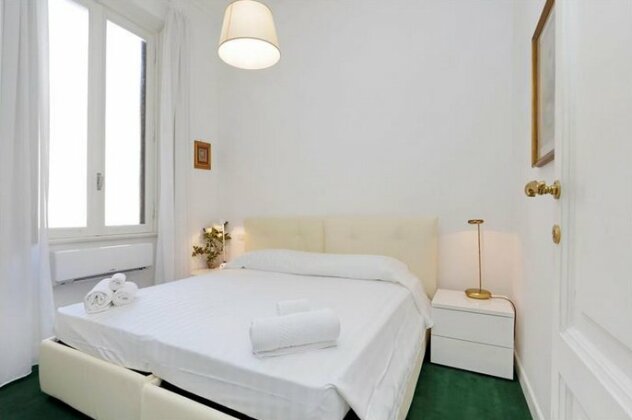 Prestigious Apartment Via Veneto - Photo2