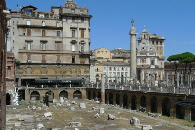 Roman Forum Suite