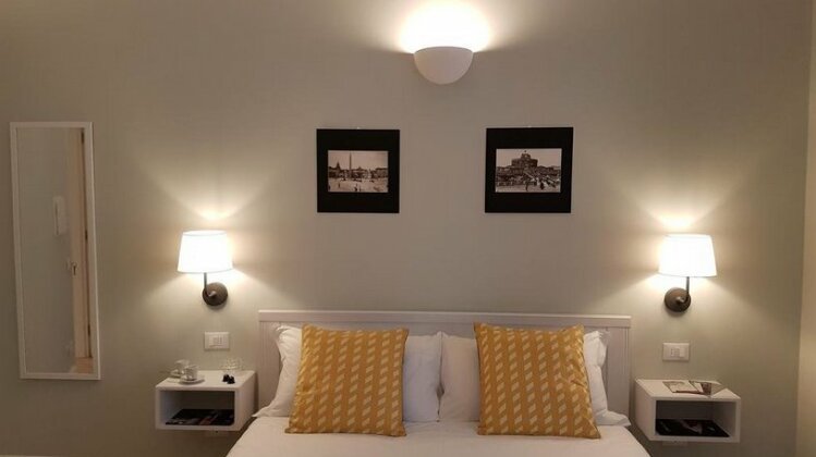 Roman Suite - Photo3