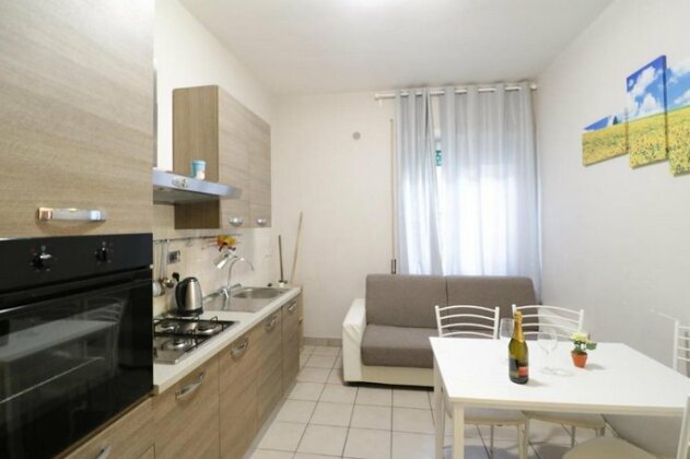 Romanina Apartment - Photo4