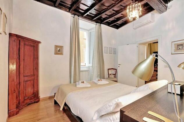 Rome Accommodation Altemps - Photo3