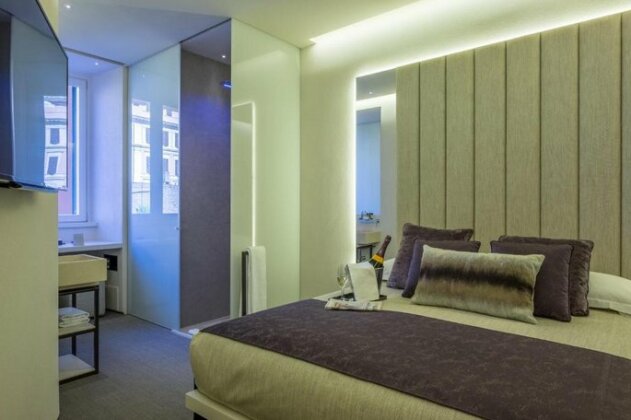 Room 230 Roma Luxury Suites