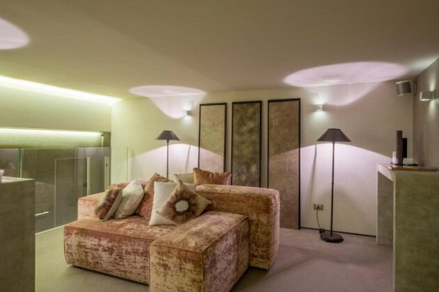 Room 230 Roma Luxury Suites - Photo4